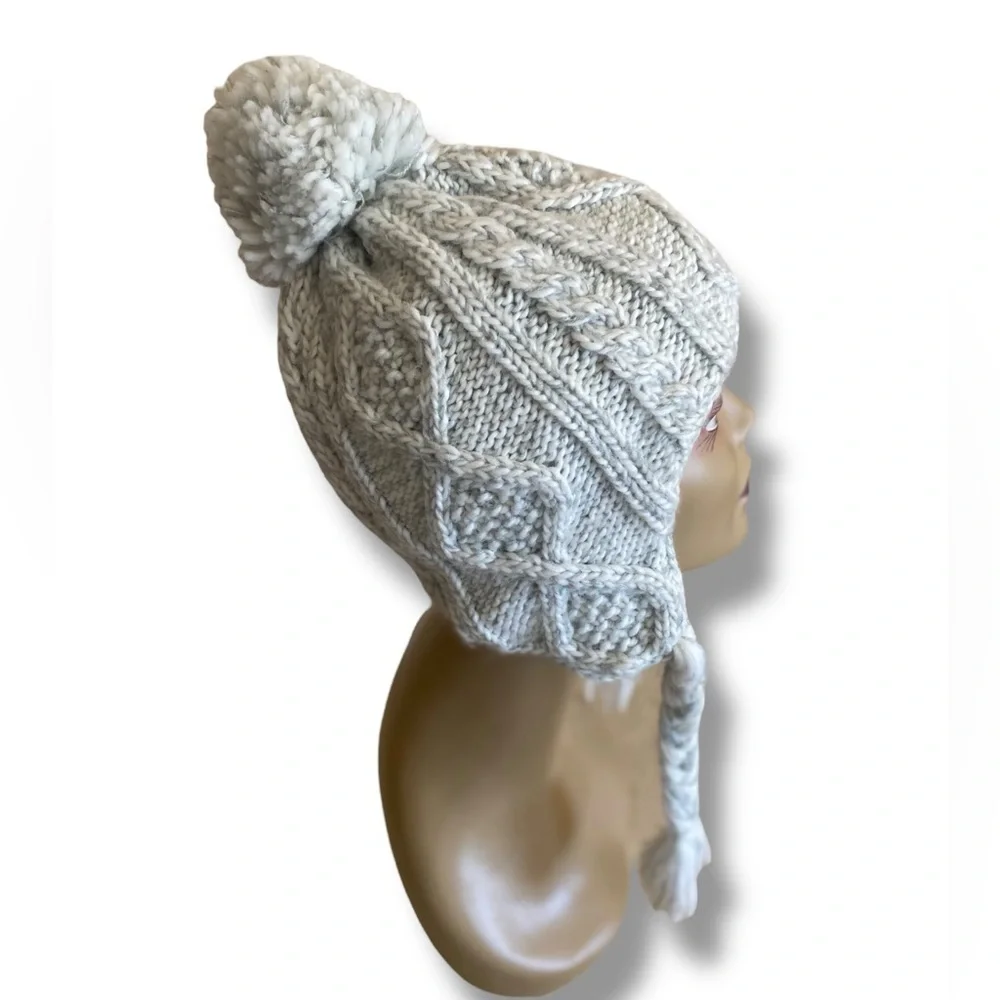 H&M Vintage Chunky Cable Knit Ear Flap Beanie Hat Fleece Lined Size 4-8Y NWOT